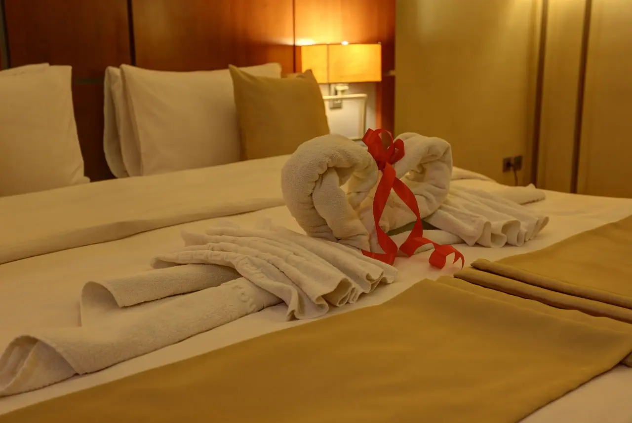 Tehran Grand Hotel 2 bathroom with modern fixtures - clean and comfortable