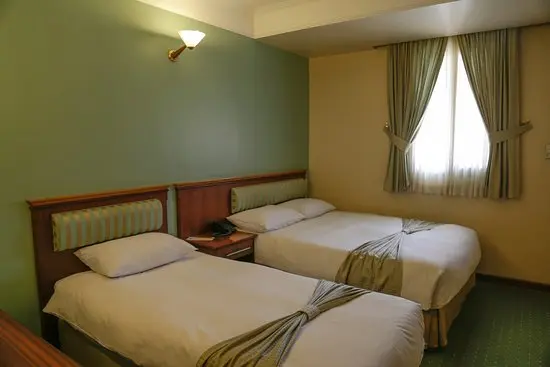 Escan Forsat Hotel